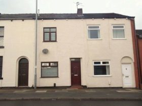 2 bedroom Terraced t...